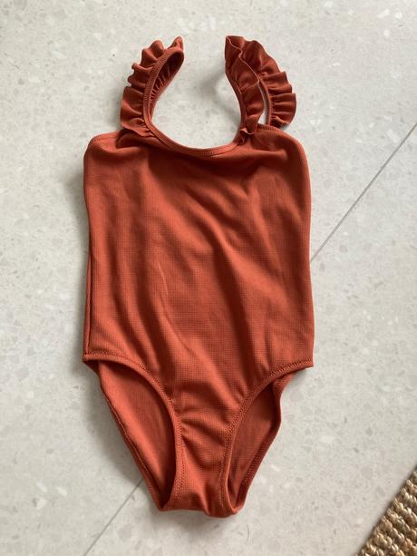 Nové plavky, zara,152