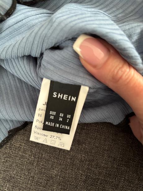 Shein crop tricko, xs