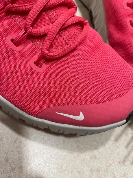 Tenisky nike free na telesnu, nike,38