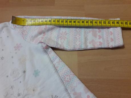 Mikina so zimným motívom, 80