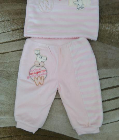 Krásna mäkkučká súprava, 68