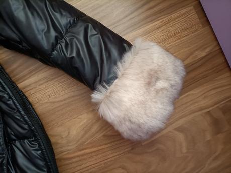 Prekrásna nadčasová zimná bunda výpredaj, m