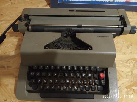 Písací stroj, 
