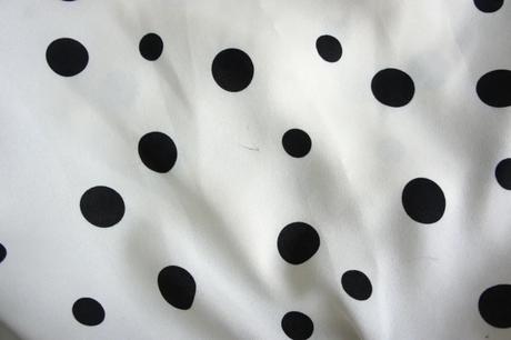 Dievčenský šaty + bonus, 152