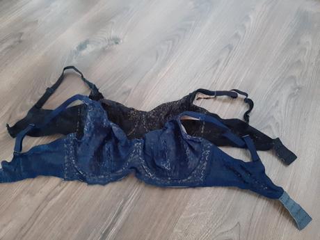 Podprsenka 2ks, tezenis,80c