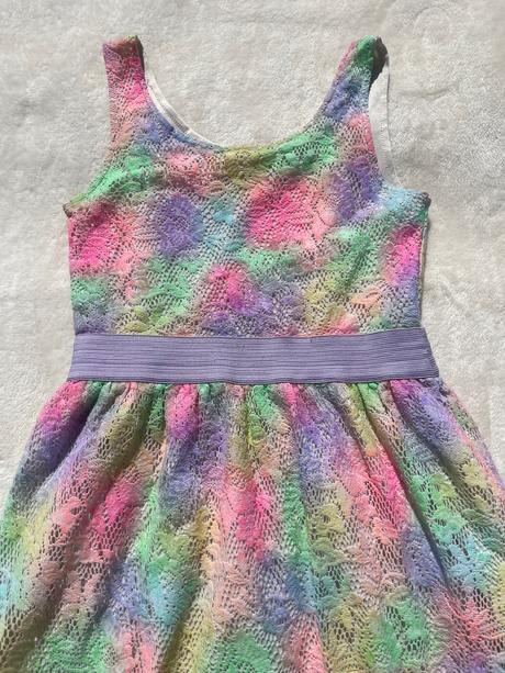 Perforované šaty, h&m,146