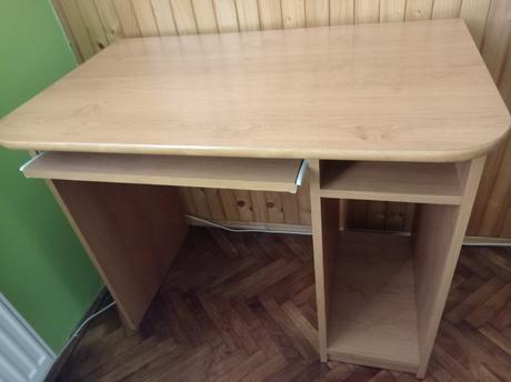 Pc stolík, 