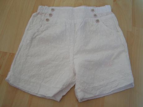 Nenosené  šortky 98/104, cherokee,98