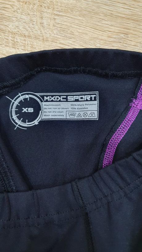 Dámske športové 3/4 nohavice, xs