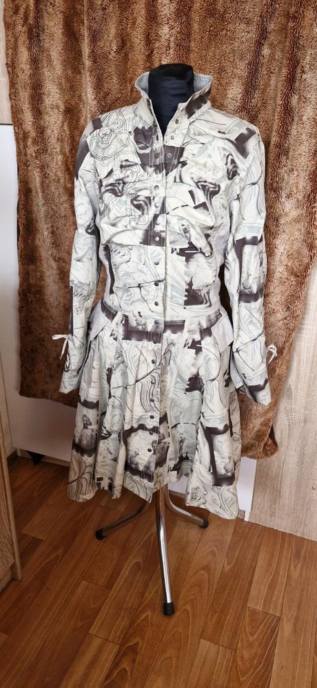 Luxusny trenckot st martins, l