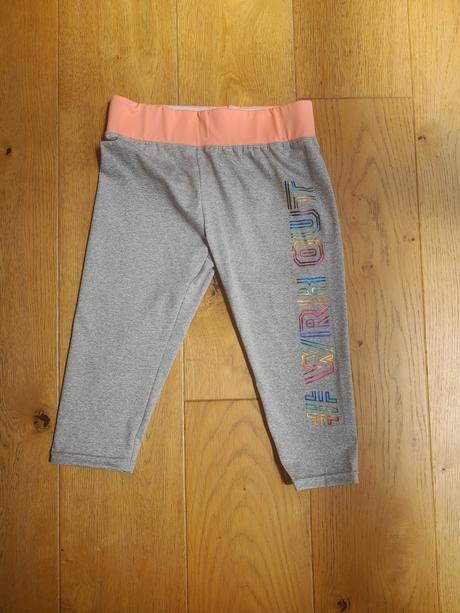 Trojštvrťové legíny, 146