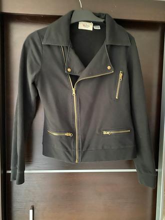 Prechodný čierny blejzer, s