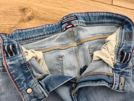 Rifle, tommy hilfiger,152