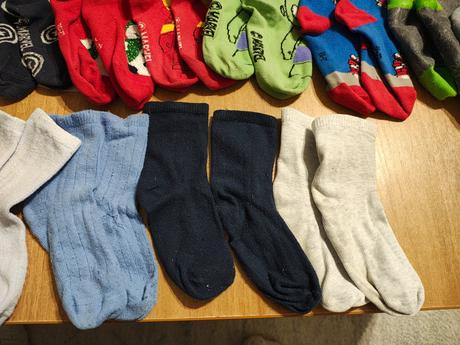 Balík ponožiek, 24