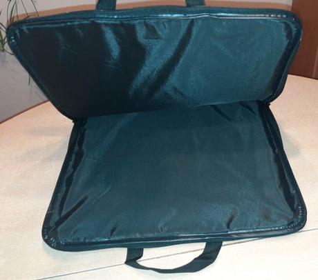 Predám obal (tašku) na notebook,