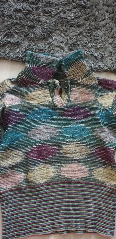 Sveter č.122-128, 128