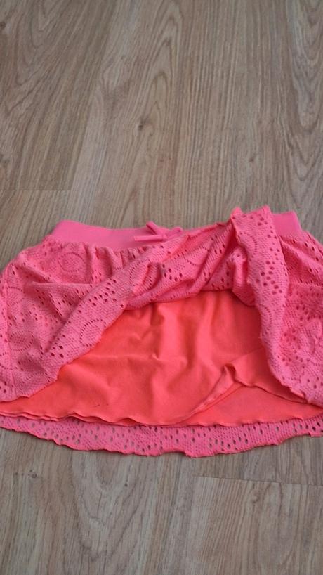 Sportova sukňa, calzedonia,110