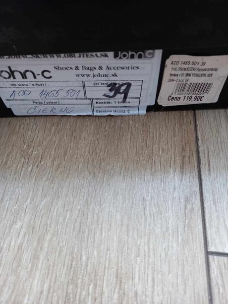 Kožené čižmy, 39