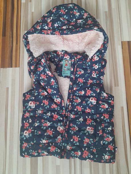 Vesta, sergent major,92