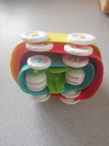 Stohovatelne auticka, 