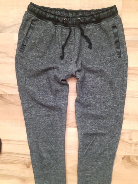 Teplaky, pepperts,164