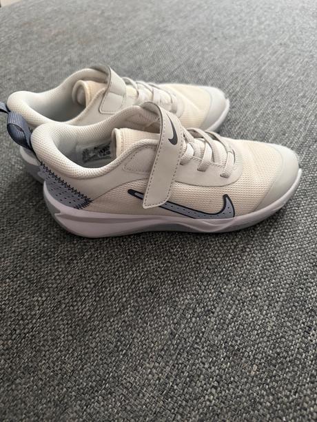 Nike tenisky, nike,32