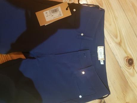 Nohavice met velkost 27, s