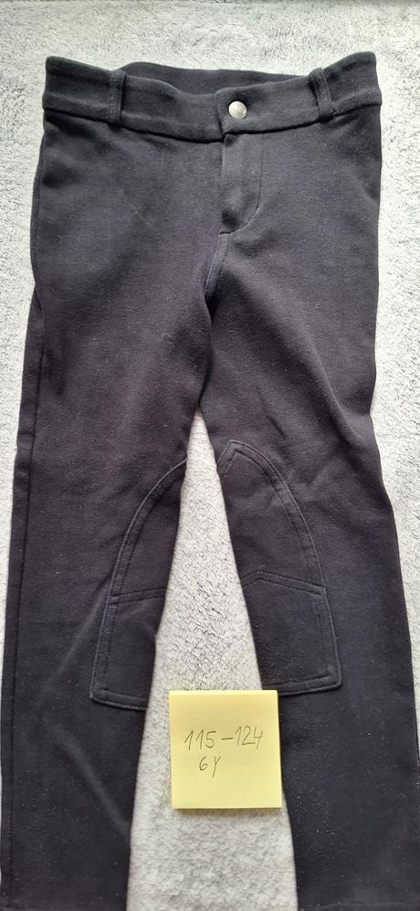 Jazdecke nohavice, 134