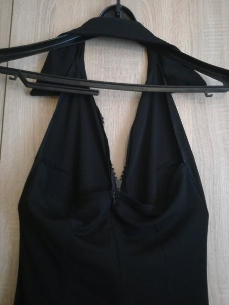 Overal spoločenský, 40