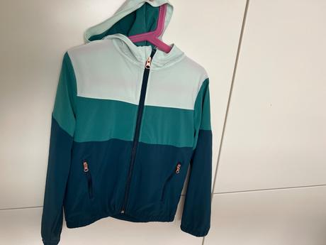 Tenucka bundicka krásnej farby, decathlon,110