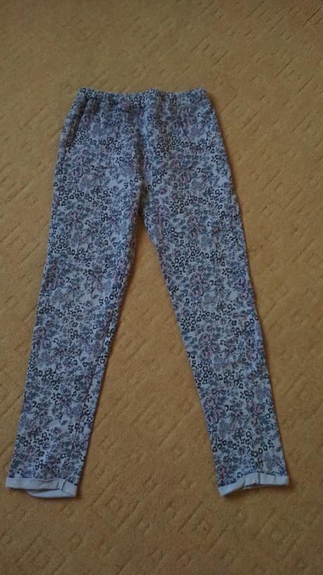 Nohavice, tepláky, 164