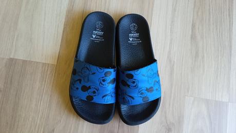 Chlapčenské šľapky mickey, 35