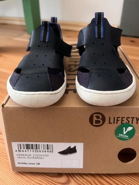 Blifestyle sandale, 28