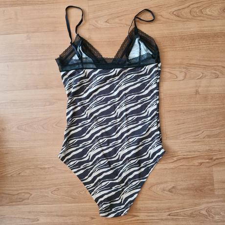 Dámske body ichi, m