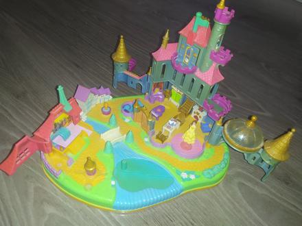 Polly pocket beauty and the beast magical castle,