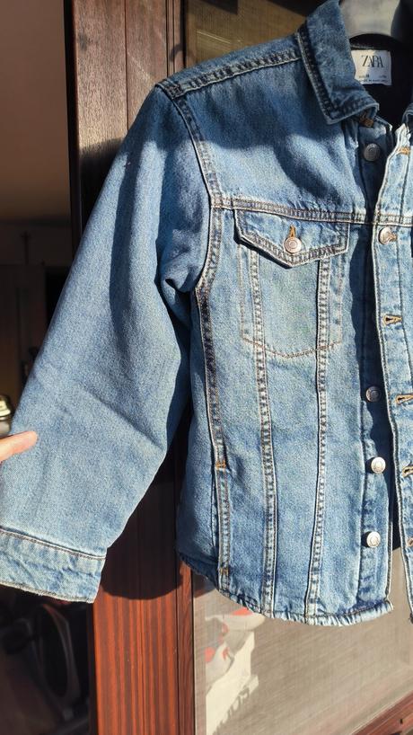 Riflova mierne zateplená bunda, zara,140