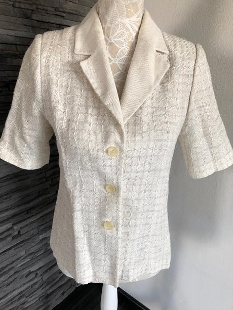 Úžasny a pohodlny nohavicovy kostym 42, 42