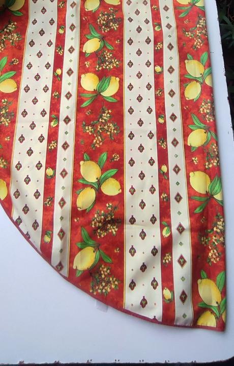 Obrus na oválny stôl, 