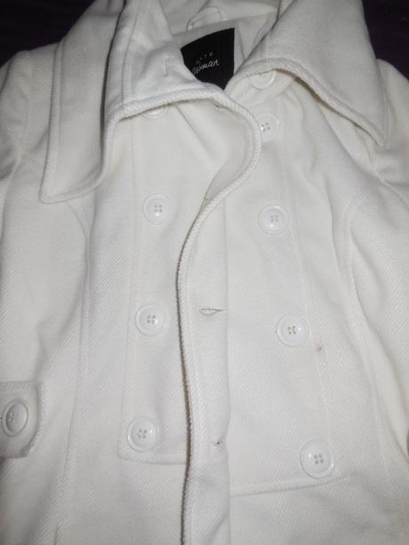 Biely kabát, gate,36