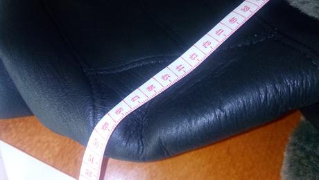 Pravý kožený trendy kožuch s kapucňou, l