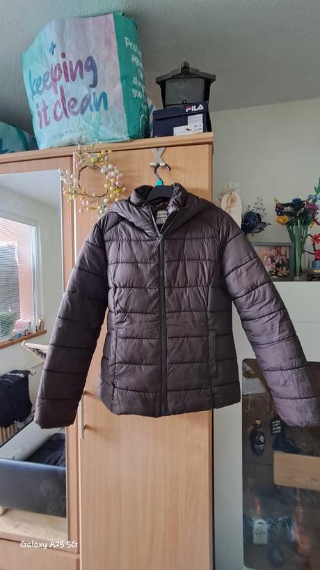 Jednoduchá bunda, terranova,42