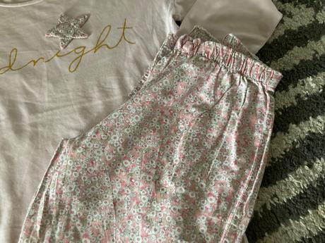 Kvetinkové pyžamo zara, zara,140