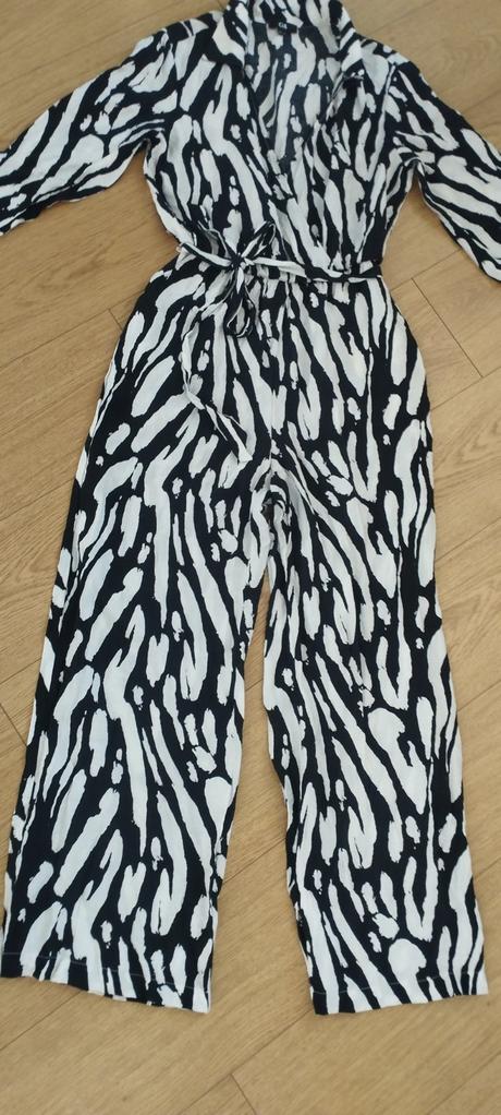 Letný nohavicový overal, c&a,40