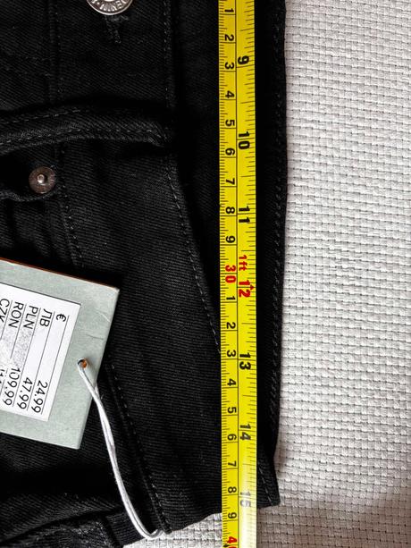 Kvalitné krátke pánske jeansové šortky, slim fit, h&m,30