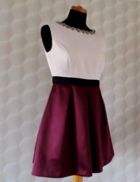 Kokteilové šaty christian berg, veľ. s, s