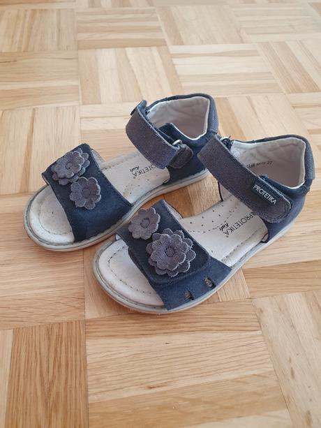 Kožené sandálky, protetika,27