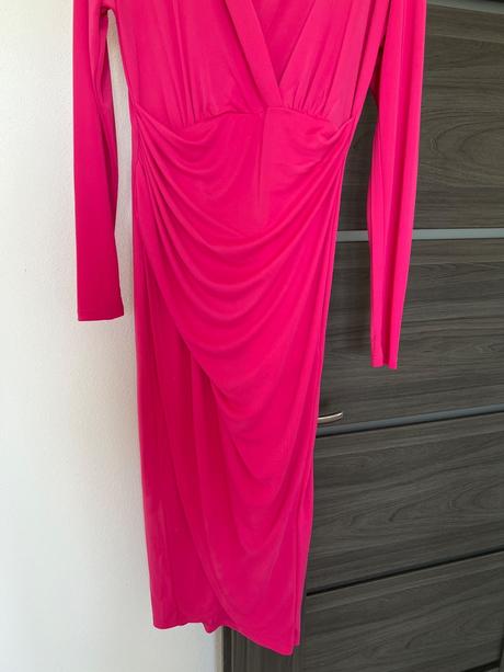 Krásne ružové šaty aj ako tehu reserved č.s, reserved,xs