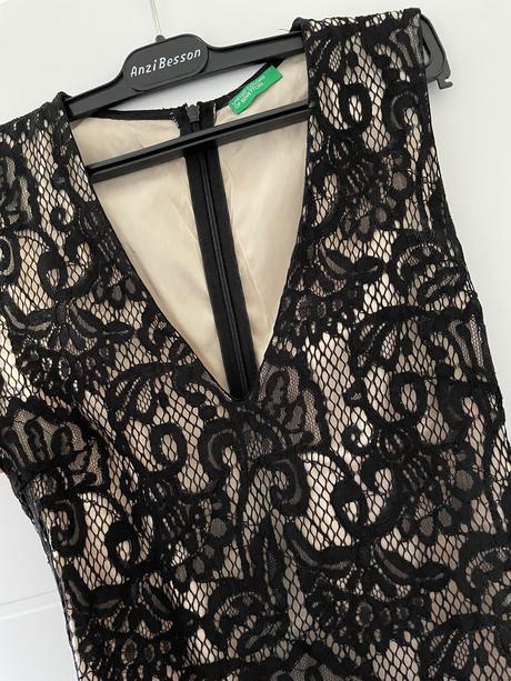Elegantne cipkove šaty xs, benetton,xs