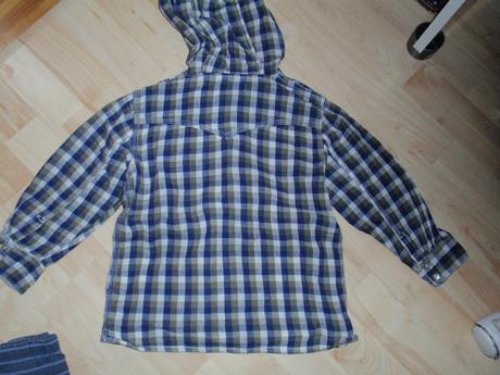 Kockovaná košeľa s kapucňou, 104