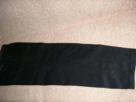 1212. čierne noh. s manž. pantaloni, 44